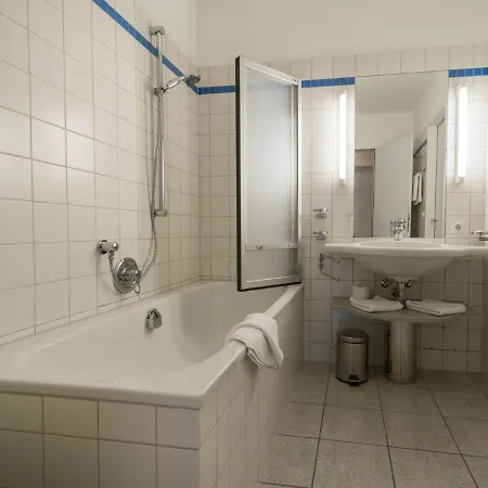 Kaiservillen Heringsdorf - Ferienwohnung Mit 1 Schlafzimmer Und Balkon D105 Exterior photo